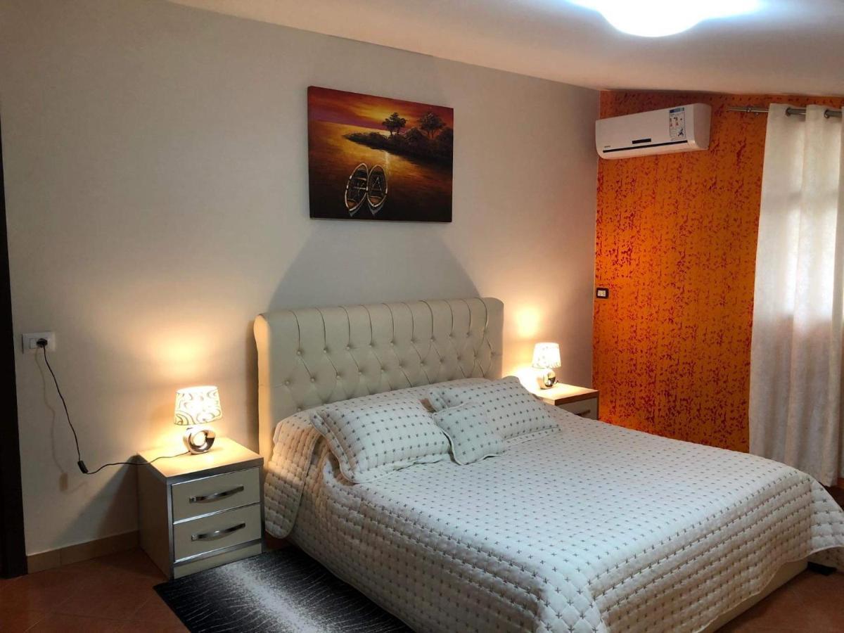 Modern Apartment By Ceni, Elbasan Buitenkant foto